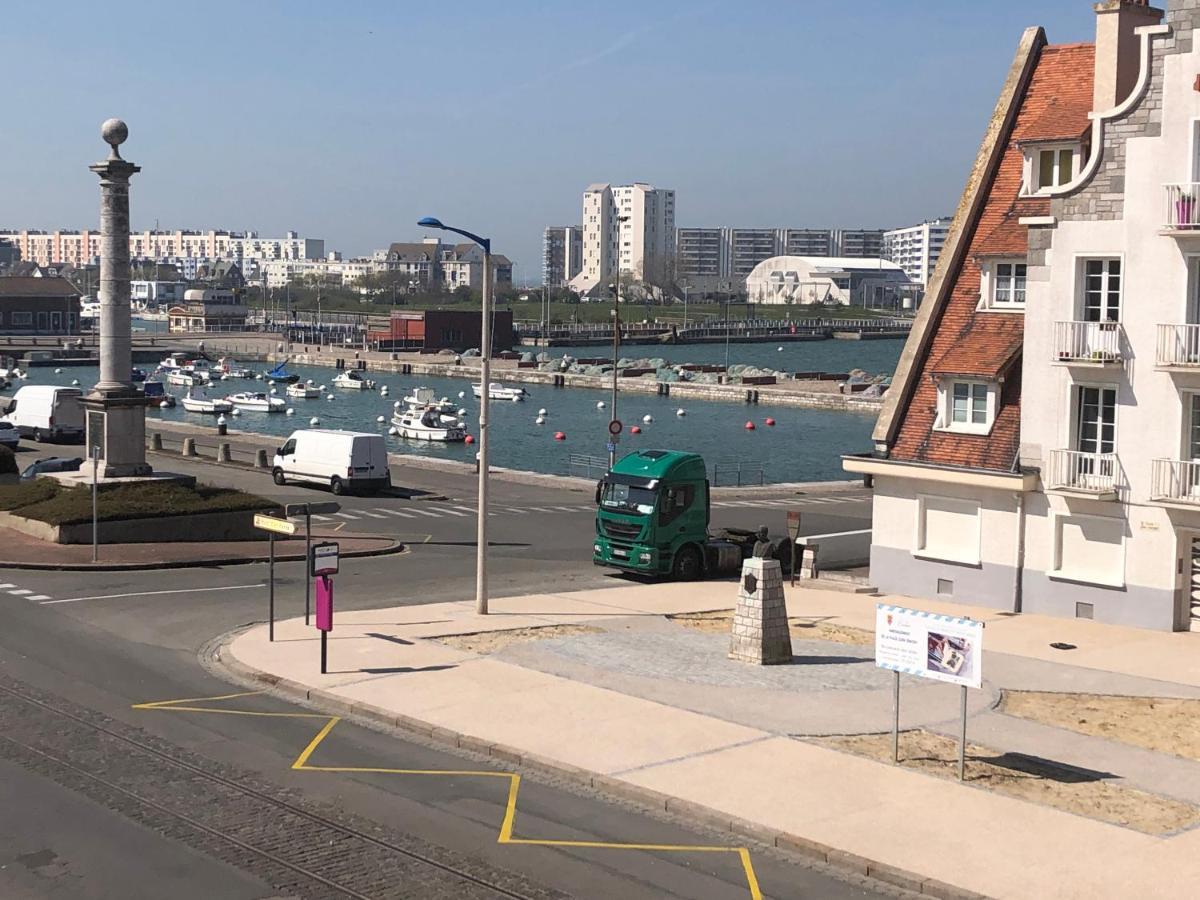Chambres Privees Calais Ferry-Port-Place D'Armes מראה חיצוני תמונה